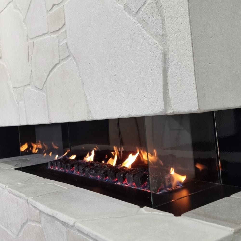 Limestone Orgânico Anticato aplicado — Caminhos, jardins e áreas externas