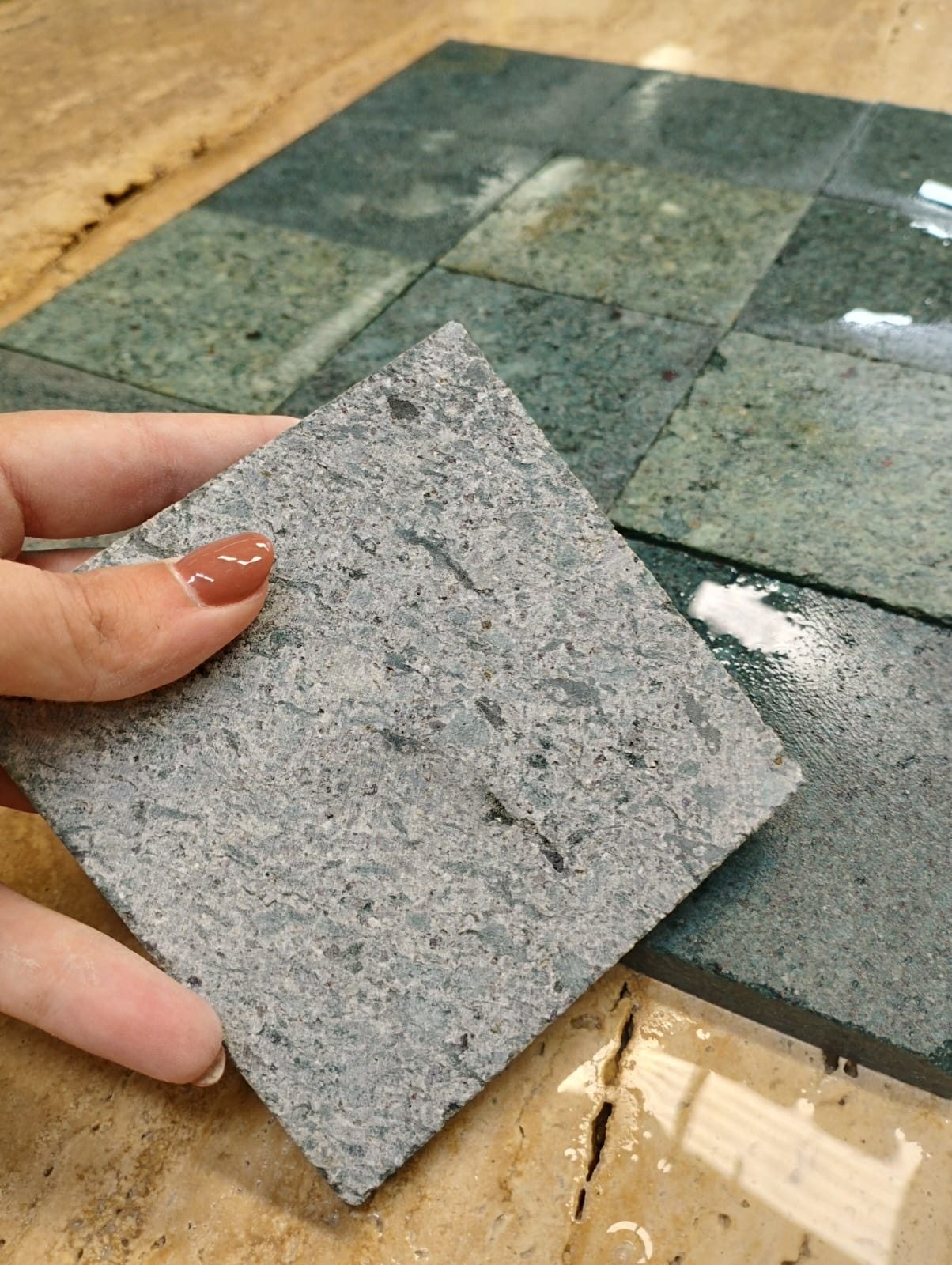 Pedra Hijau Lisa de perto, origem Indonésia